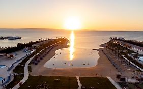 Gravity Hotel & Aqua Park Hurghada Families And Couples Only